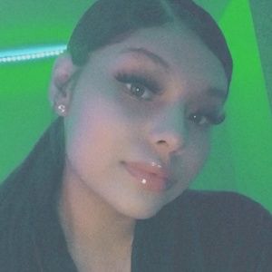 Meet your Posher, Ivonne